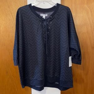 🔘NWT New York Laundry Lace Tie Up Blouse